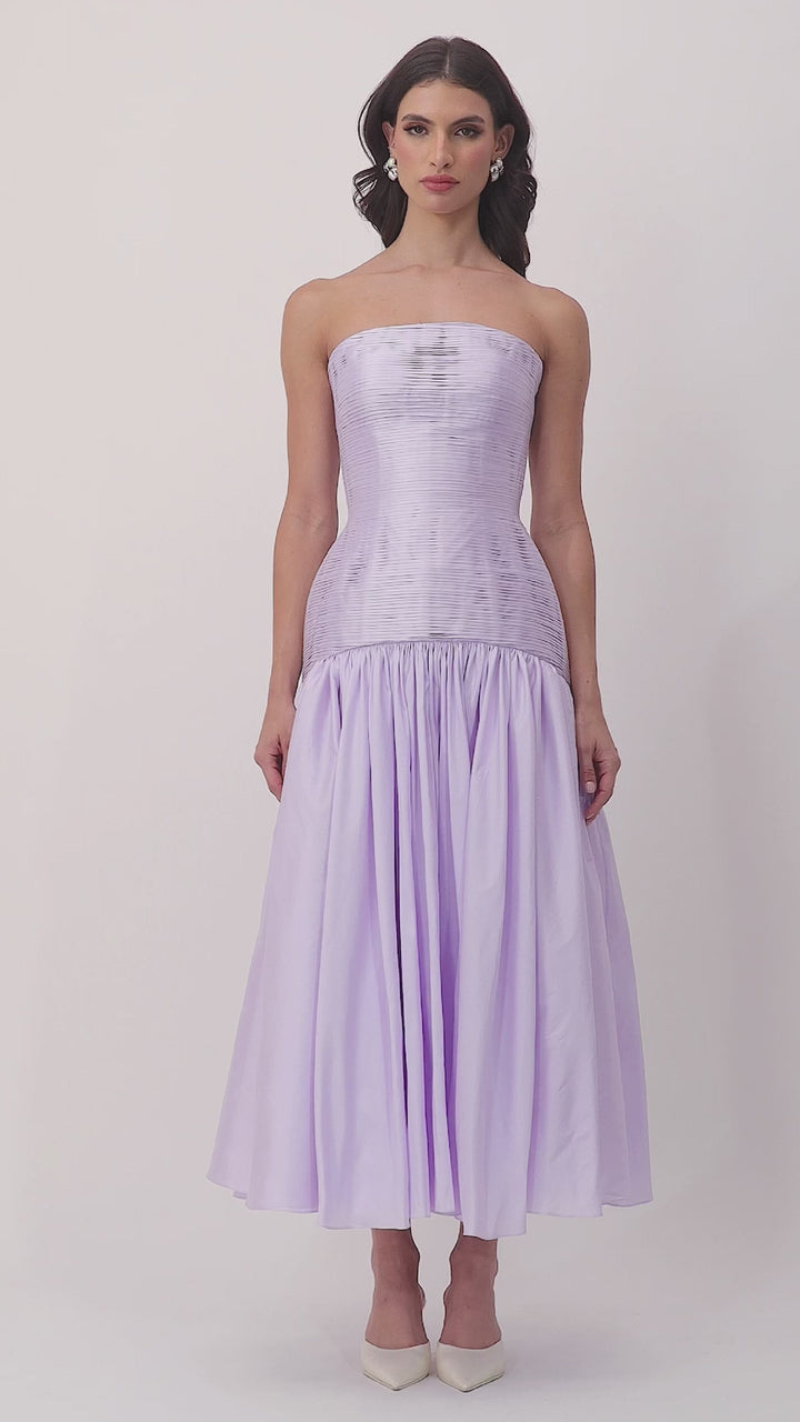 فستان ميدي مكشكش مع عباءة صغيرة متناسقة – مايلا