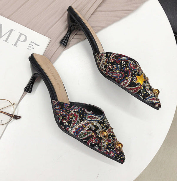 pointed mule heels with studded embellishments - ZINALY