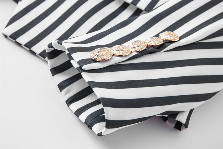 Haut à manches évasées plissées et ensemble jupe longue avec ceinture à la taille – Rosiny 