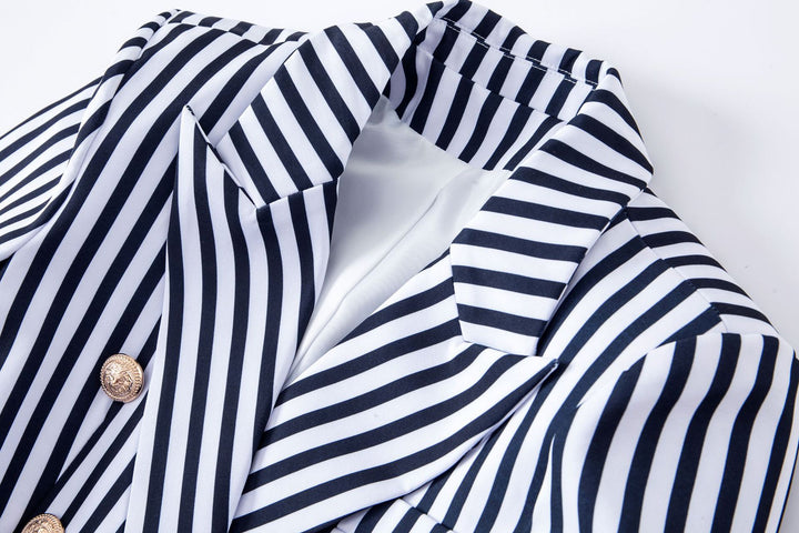 Haut à manches évasées plissées et ensemble jupe longue avec ceinture à la taille – Rosiny 