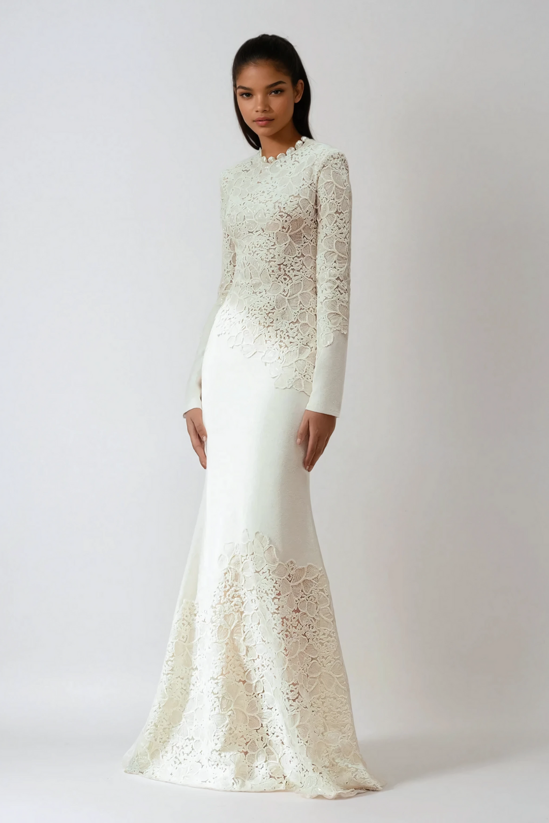 Long-sleeve lace-panel mermaid gown – AMARIS