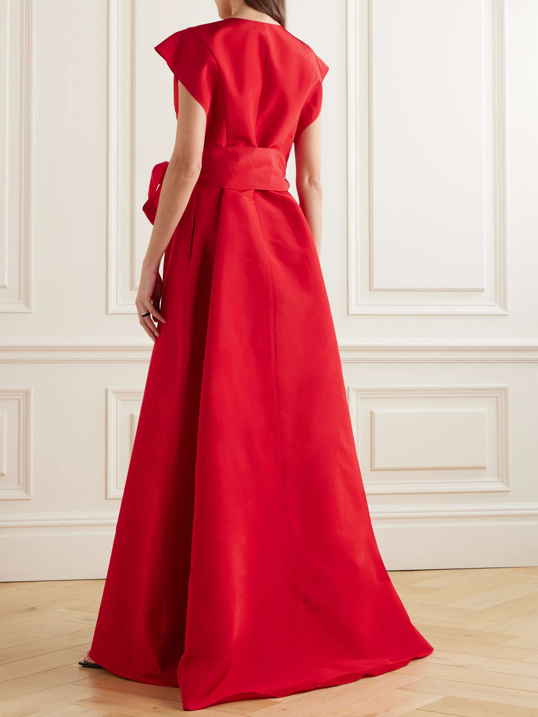 فستان بأكمام قصيرة وحزام خصر – فيفيان