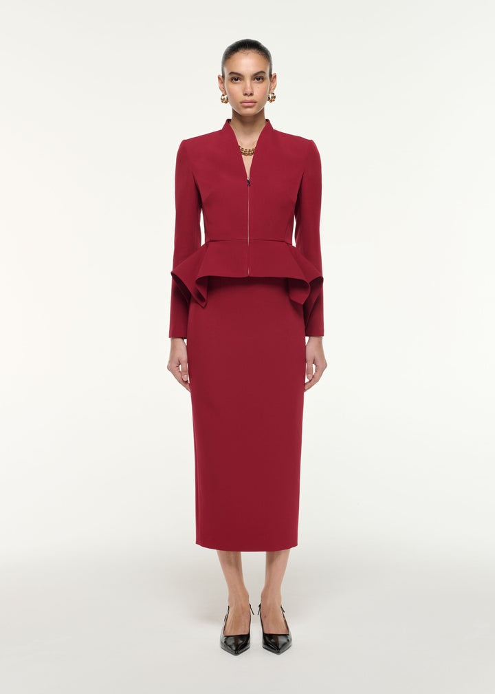 فستان متوسط ​​الطول بتصميم ببلوم وفتحة رقبة مُفصّلة – فاريسا