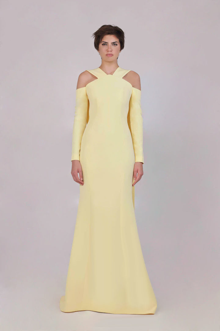 فستان سهرة طويل الأكمام مكشوف الكتفين بياقة متقاطعة – لومينا