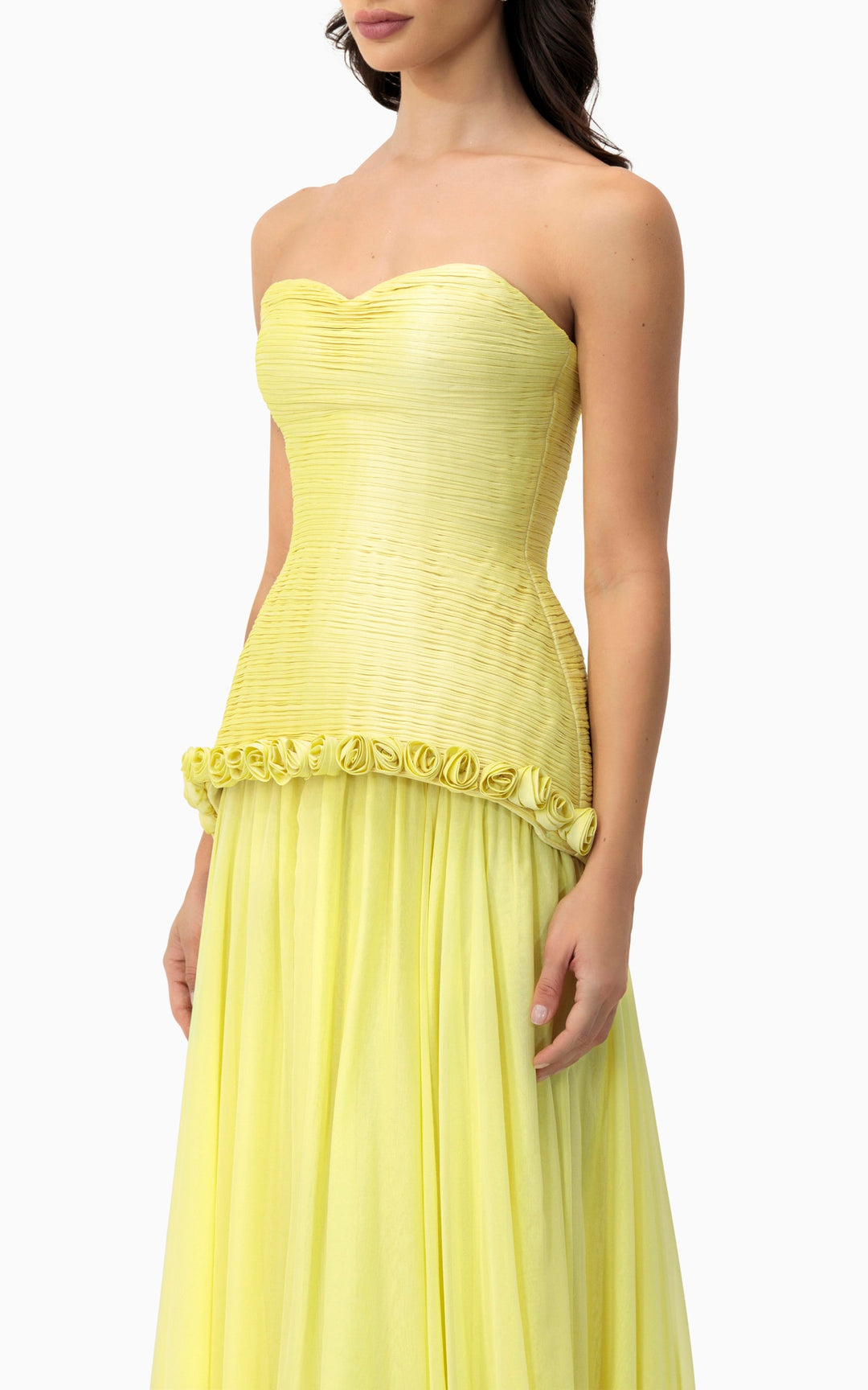 فستان مطوي بدون حمالات مع حافة زهرية – ماريجولد