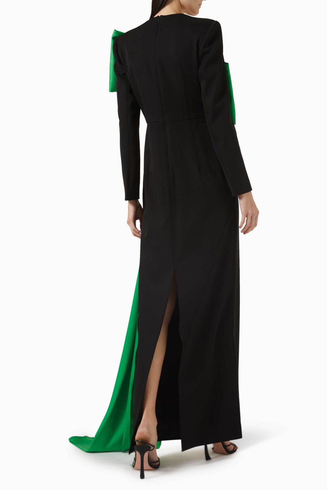 فستان بأكمام طويلة مع فيونكة ساتان كبيرة الحجم – الزمرد