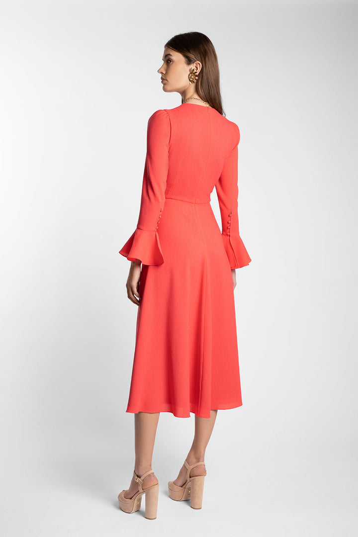 فستان متوسط ​​الطول بأكمام واسعة وصدرية مطوية – سايلا