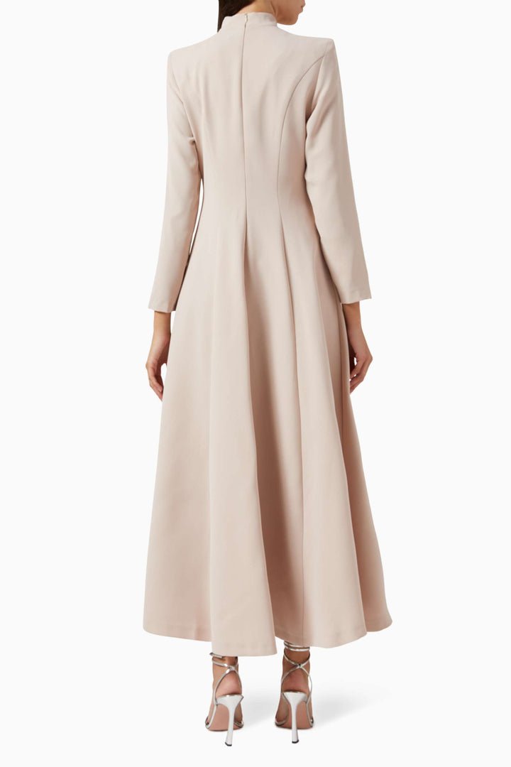 فستان مزين برقبة عالية وقصة A – سيليست