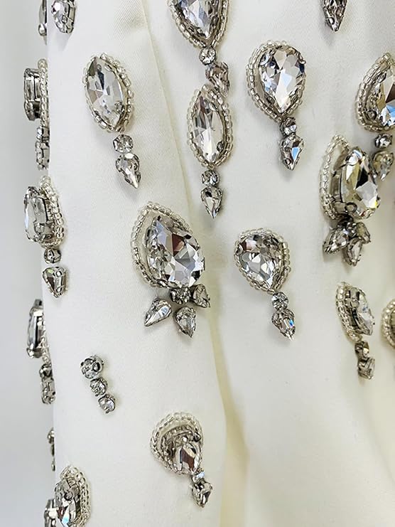 بليزر مزدوج الصدر مع أكتاف مزينة - بونورا