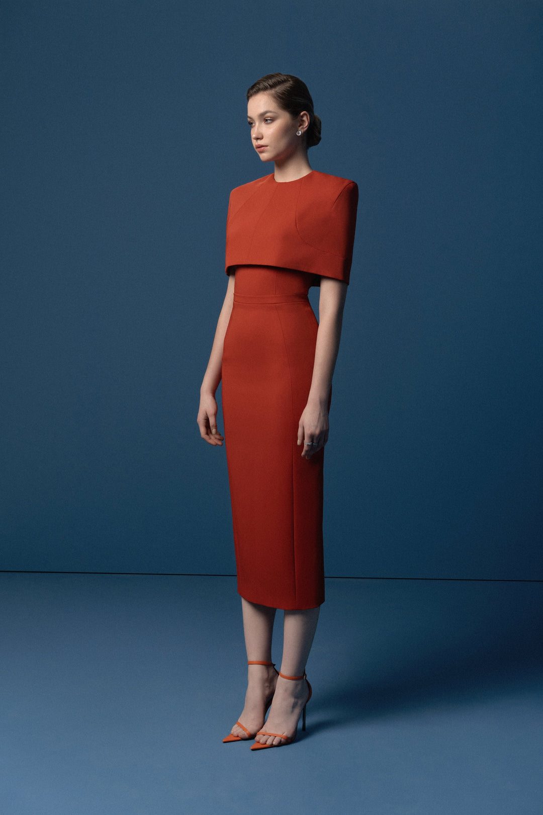 structured cape-sleeve midi dress – DEILIE