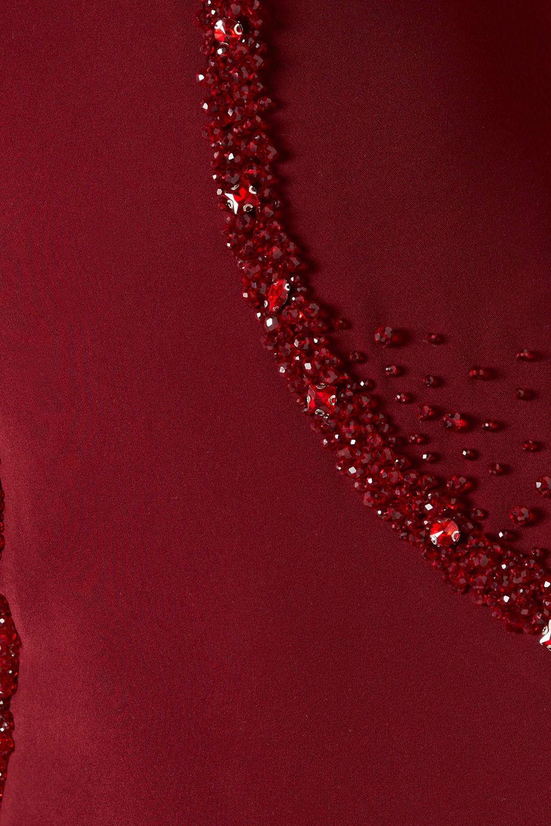 فستان مزين برقبة مربعة وخرز محيطي – فيوليتا