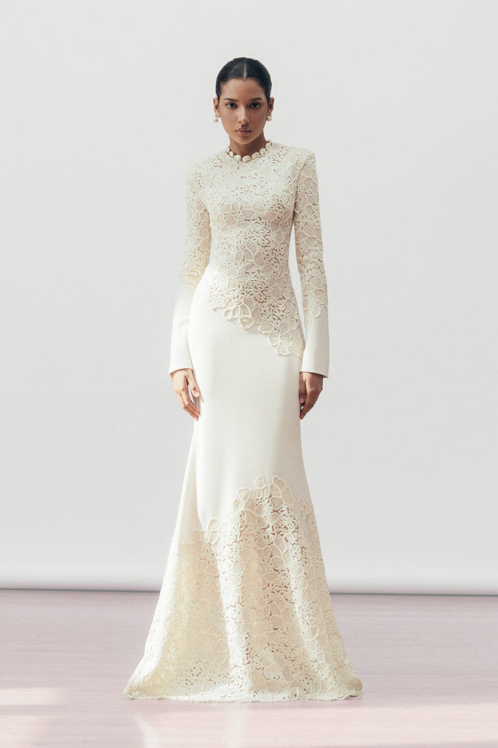 Long-sleeve lace-panel mermaid gown – AMARIS