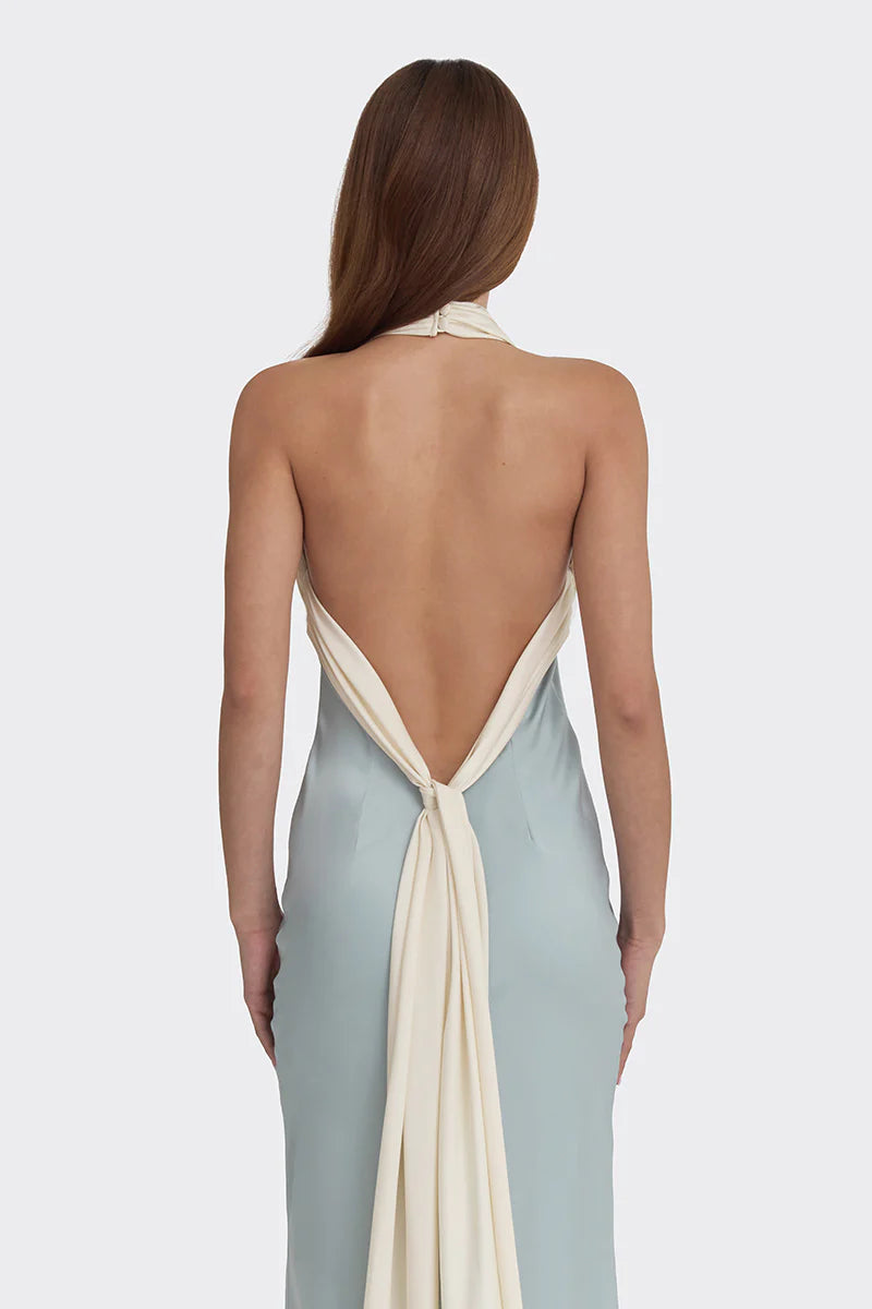 فستان ساتان بدون أكمام مع ربطة عنق بلون متباين – أنجلين