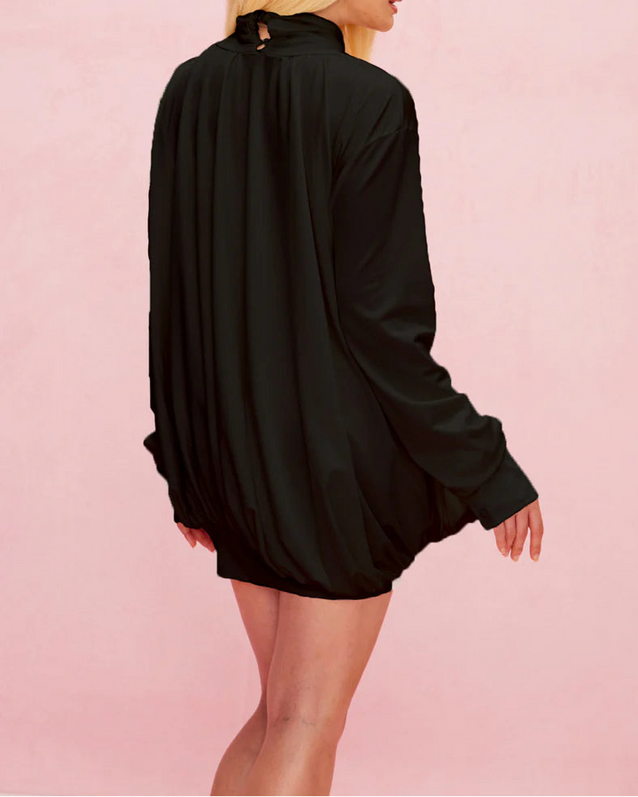 فستان قصير منسدل برقبة عالية وتفاصيل زهور – أورالجي