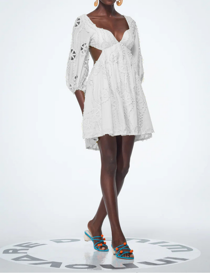 Haut à manches évasées plissées et ensemble jupe longue avec ceinture à la taille – Rosiny 