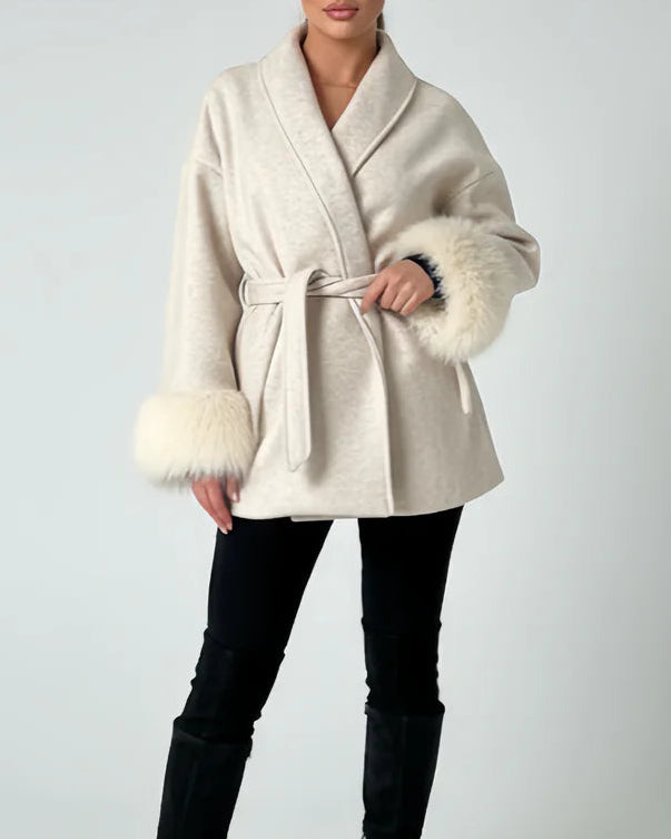 Plissiertes Oberteil mit ausgestellten Ärmeln und Maxirock-Set mit Taillengürtel – Rosiny 