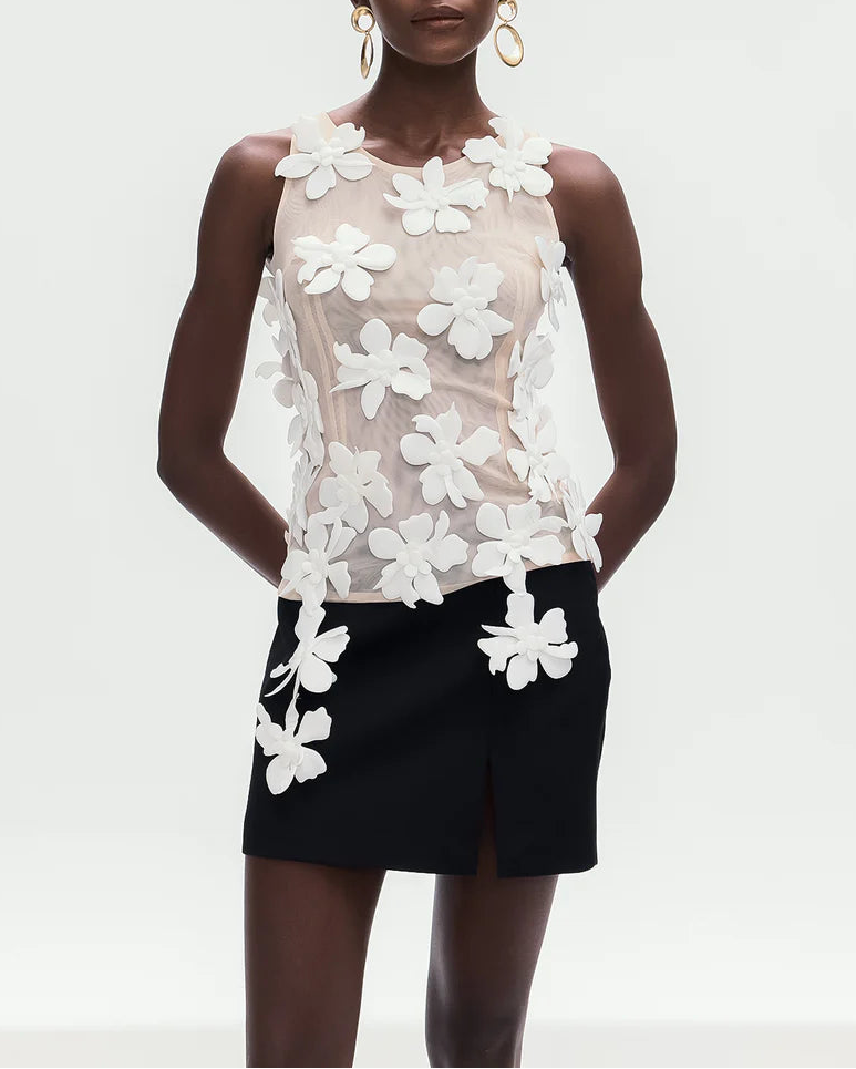 sleeveless mesh top with 3D floral appliqués – AMORAPI