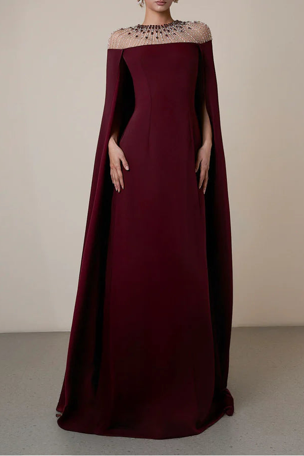 فستان كيب مزخرف بفتحة رقبة من الكريستال – رويال