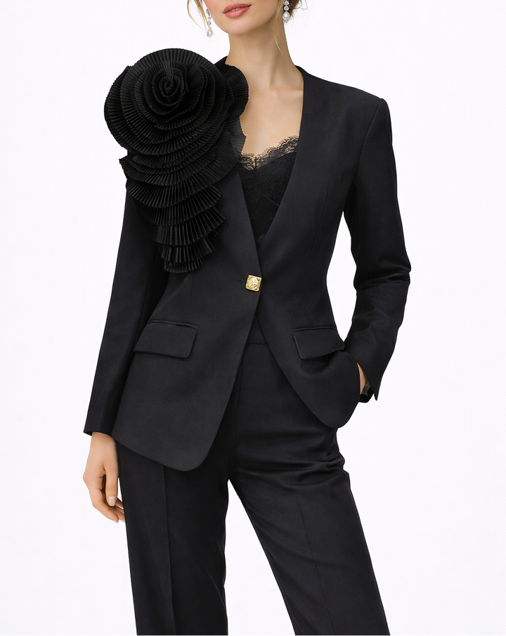 Tailored blazer with oversized floral appliqué – LIMEA