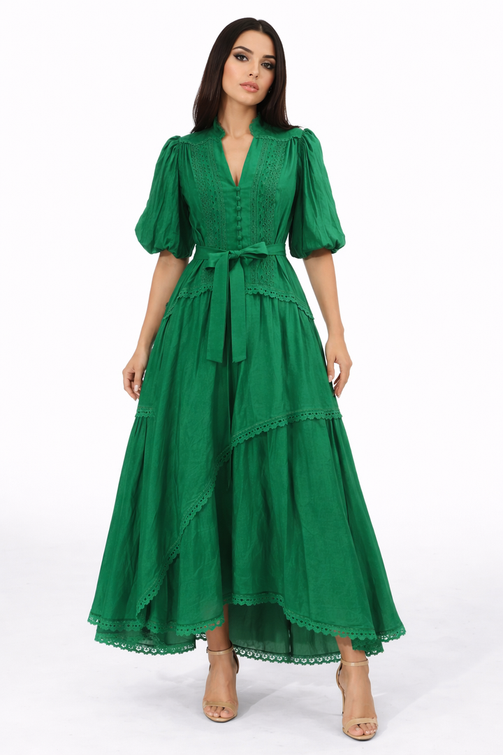 طقم مكون من بلوزة قصيرة وتنورة طويلة من الدانتيل الزهري - أزرق سماوي