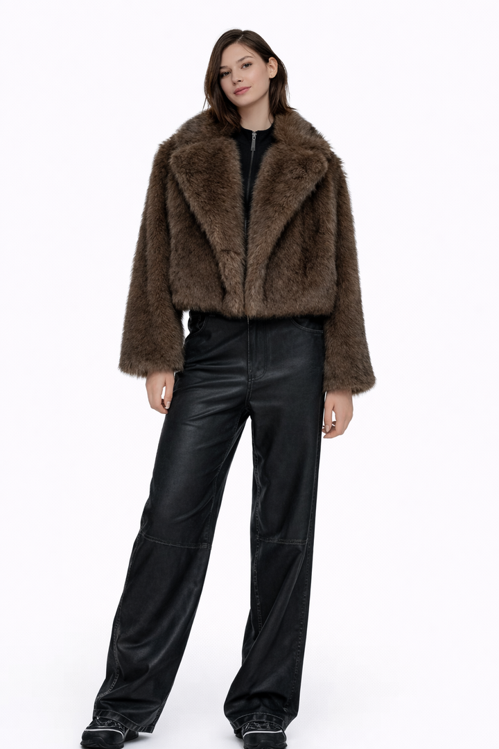 cropped faux fur jacket with wide lapel – BRONZIA