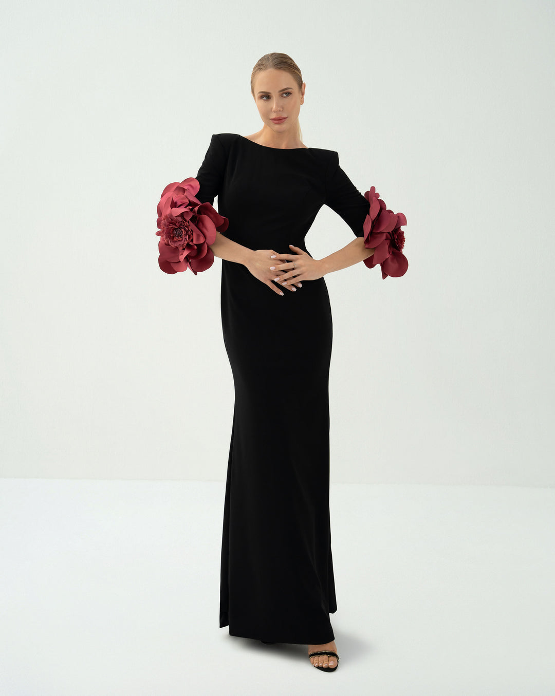 Black column dress with flowered sleeves - LIVIA