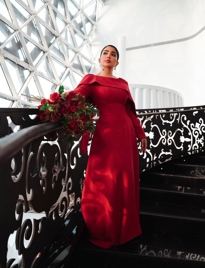 long-sleeve sequin-speckled column gown – Jevako