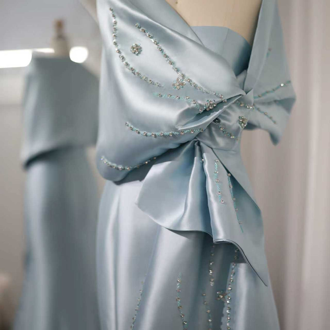 فستان حورية البحر من الساتان بدون حمالات مع فيونكة مزخرفة - سيلين