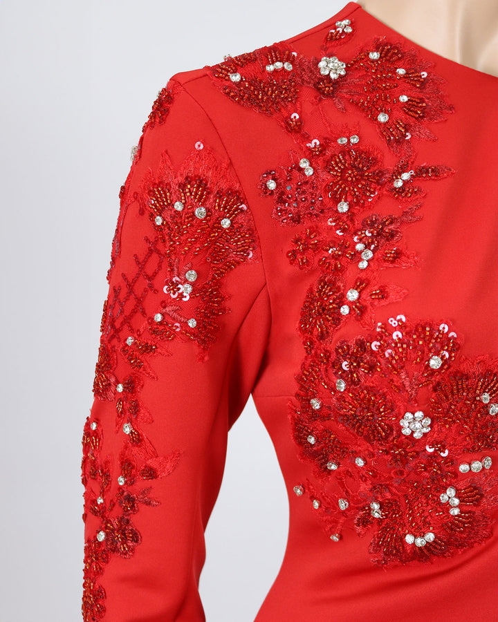 Sequined red dress with front neckline