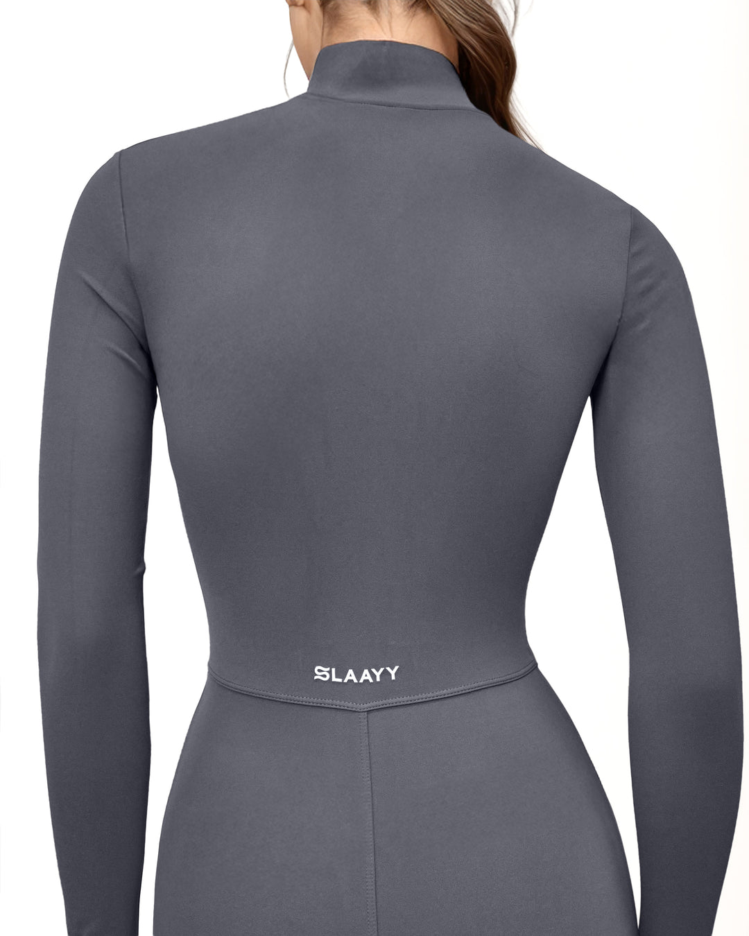 Plissiertes Oberteil mit ausgestellten Ärmeln und Maxirock-Set mit Taillengürtel – Rosiny 