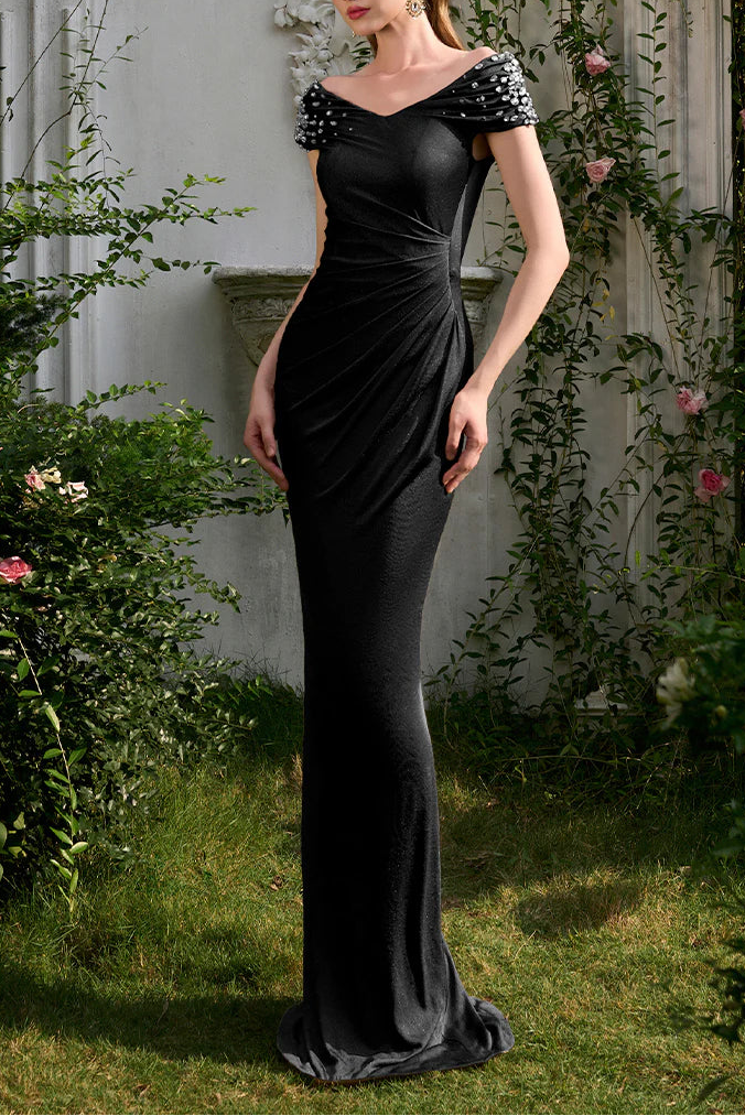 فستان عمودي مكشوف الكتفين بأكمام مزينة – نوار