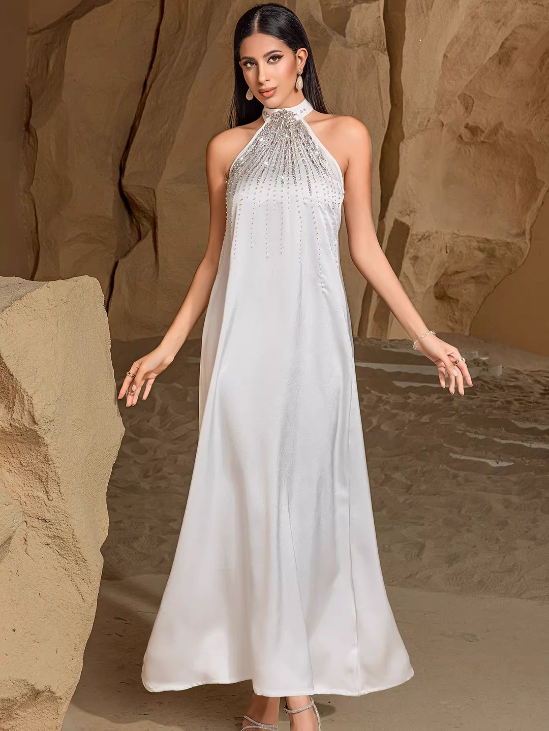 Elegant Long Sleeve Maxi Dress with Defined Waist – SELENE