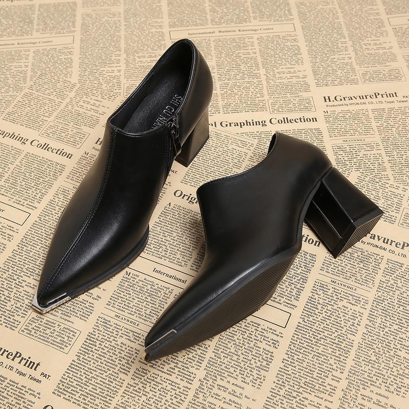 pointed block heel shoes with metal toe detail – NORARMA