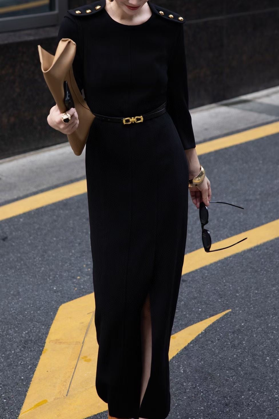 elegant shoulder-button column dress with front slit – NOIR