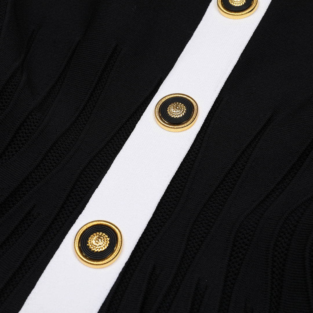 short-sleeve pleated dress with contrast panel – CELINARY