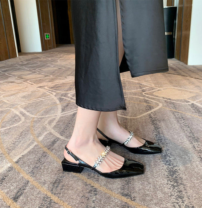 حذاء بكعب مربع مفتوح من الخلف مع حزام كريستالي - ألثياكسي