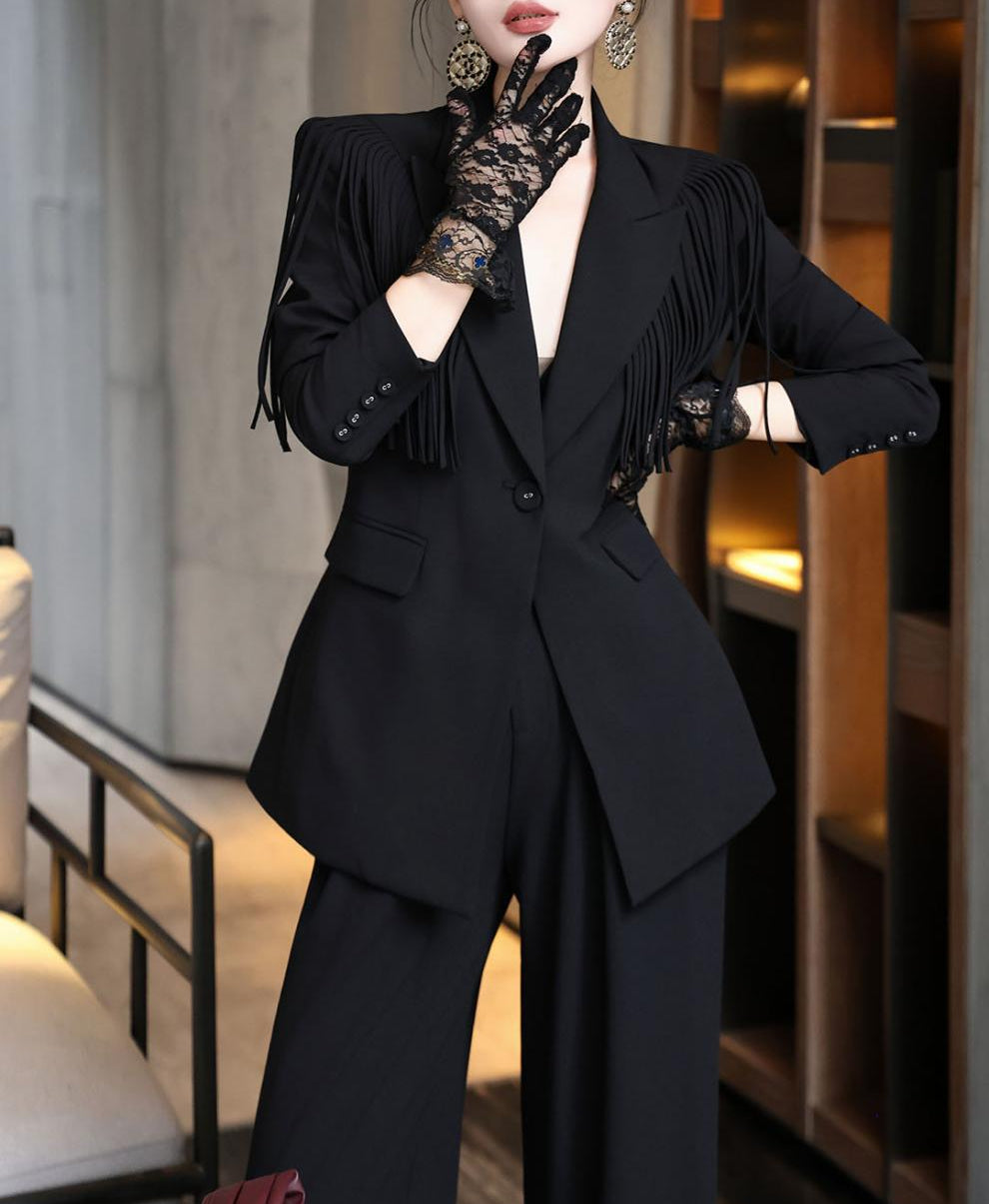 structured blazer suit with statement fringe – RAVEN