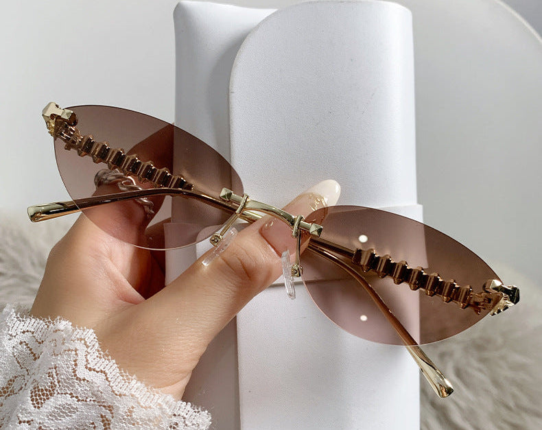 rimless cat-eye sunglasses with gold studded temples – ASTRIDI