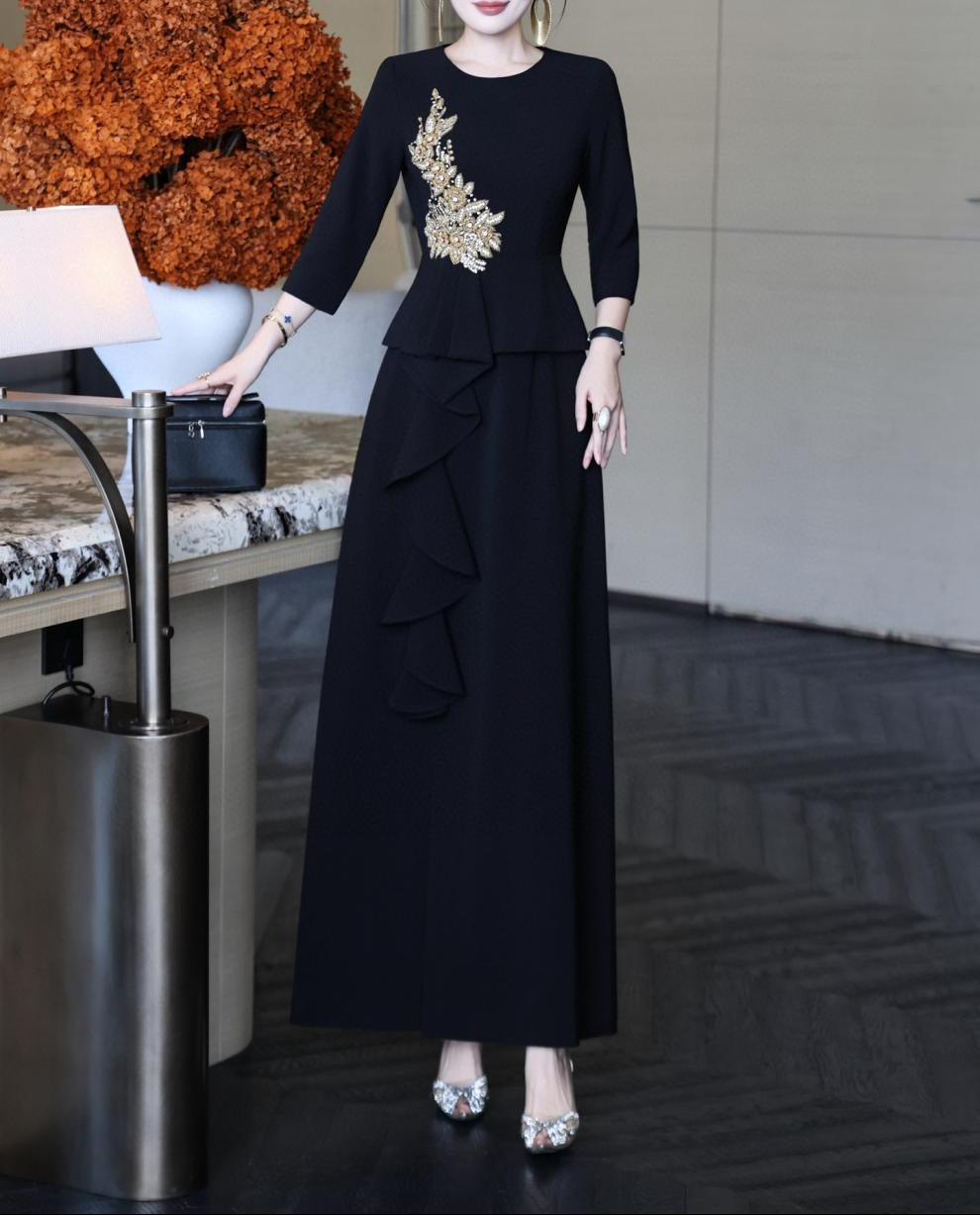 فستان ببلوم مزخرف مع تنورة بكشكشة متتالية – نوير