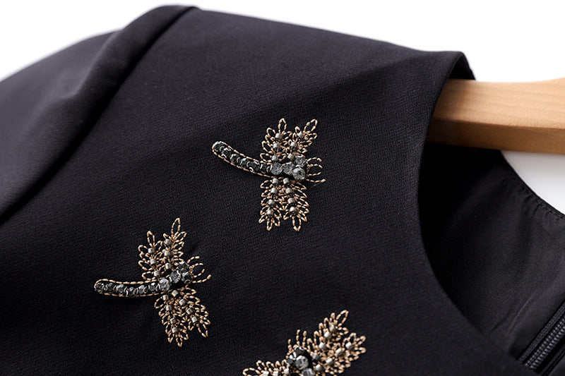 Short-sleeve midi dress with crystal dragonfly embellishments – STARLIT