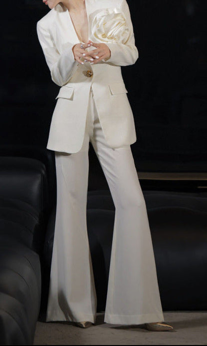 structured blazer suit with oversized rose – FUCHSIA