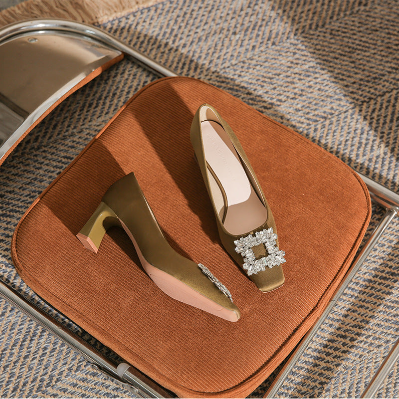 square-toe block heels with crystal buckle – AURORZAM