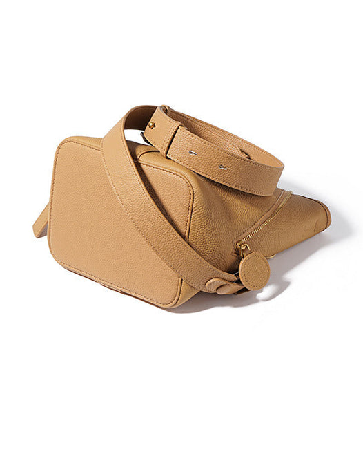 gewebte Rattan-Tragetasche mit doppelten Ledergriffen – LÉONIE 