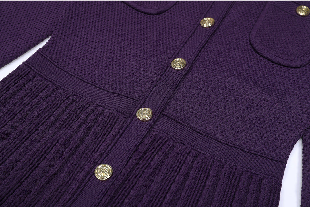 فستان محبوك بأكمام طويلة وأزرار أمامية – إلارا