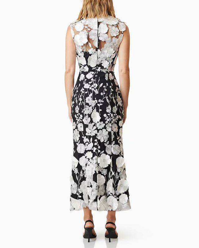 sleeveless floral applique gown – AMORAZLI