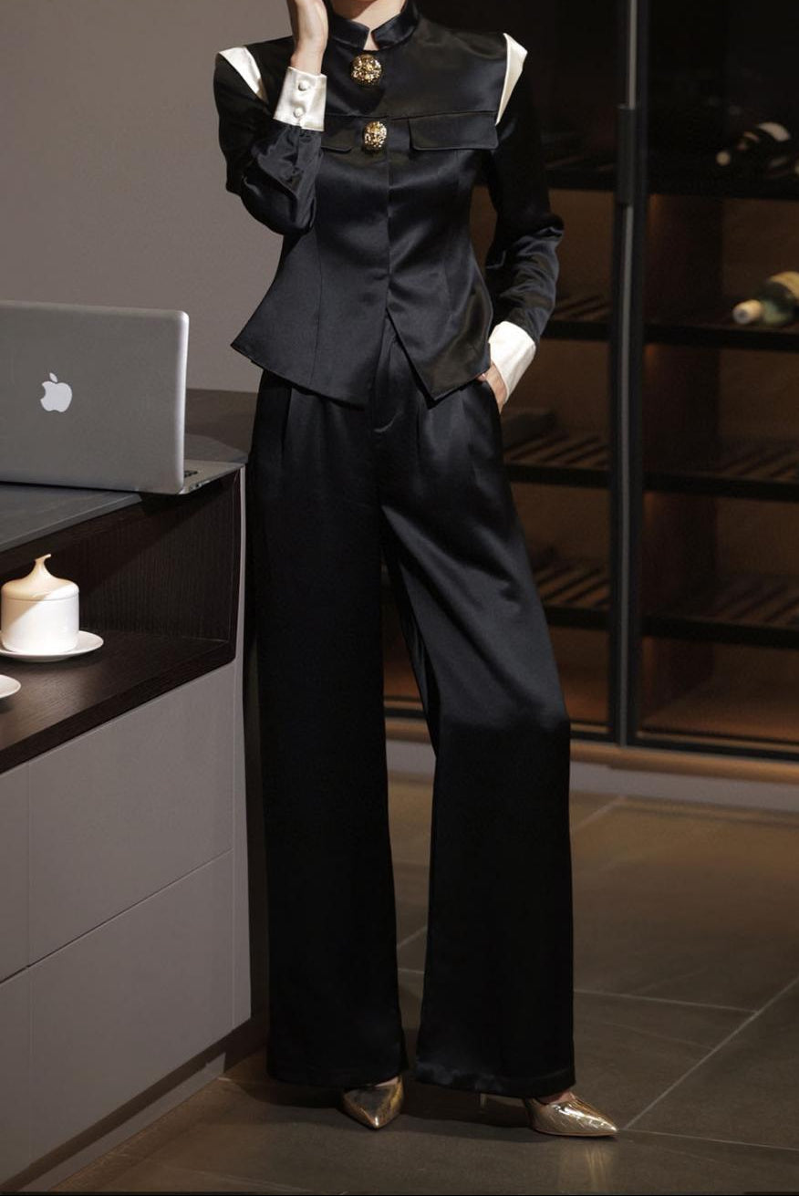 satin tailored suit with structured shoulders – AURELIA