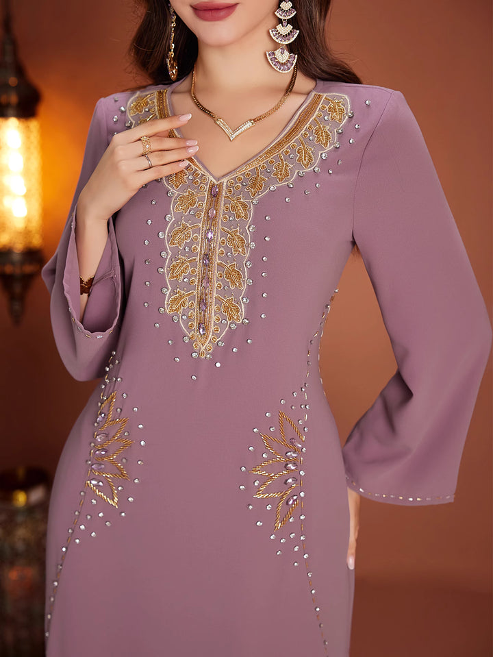 op maat gemaakte flare-pak met satijnen pofmouwen – VALENCIA 