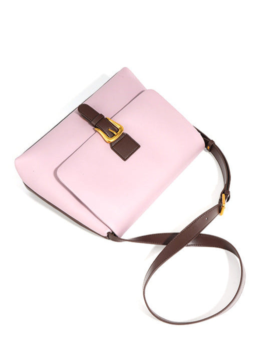 Ärmelloses ausgestelltes Midikleid mit Kettengürtel - CELIAV 