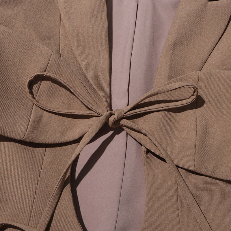 tailored blazer with front tie cutout design – MIRIKA