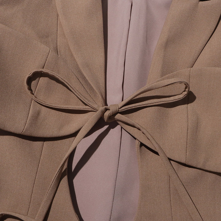 tailored blazer with front tie cutout design – MIRIKA